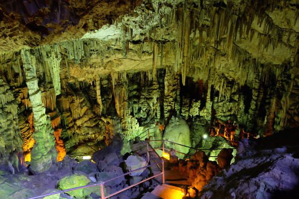 Psychro and the Cave of Zeus, Crete